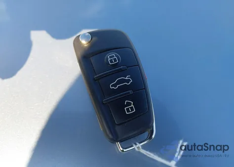 2020 Audi Q3 Premium 45 Tfsi Quattro Tiptronic z USA, uszkodzony, nr VIN WA1AECF38L1122686